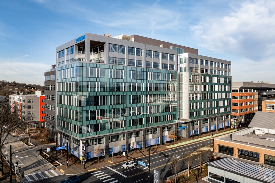 6420 Penn Ave, Pittsburgh, PA for lease - Building Photo - Image 1 of 24