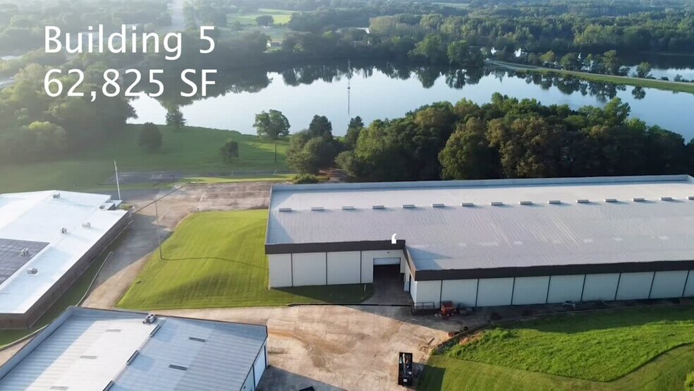 121 Alsonia St, Estill Springs, TN à louer - Vidéo sur l’inscription commerciale - Image 2 de 41