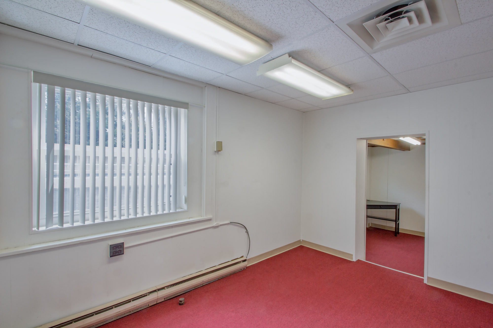 321 Pennwood Ave, Pittsburgh, PA for lease Interior Photo- Image 1 of 2