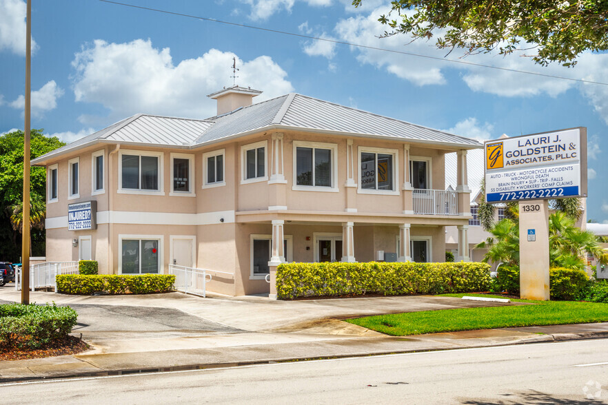 1330 SE Federal Hwy, Stuart, FL à vendre - Photo principale - Image 1 de 1