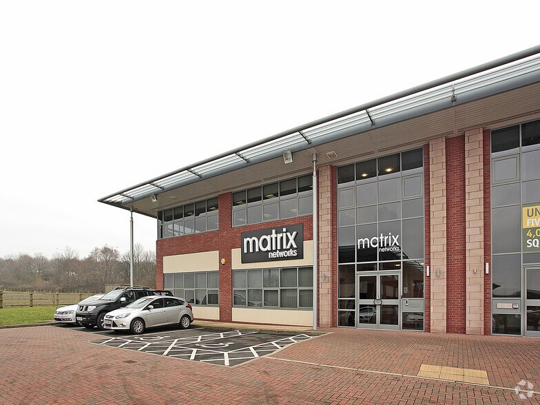 6500 Daresbury Park, Warrington à louer - Photo du bâtiment - Image 3 de 10