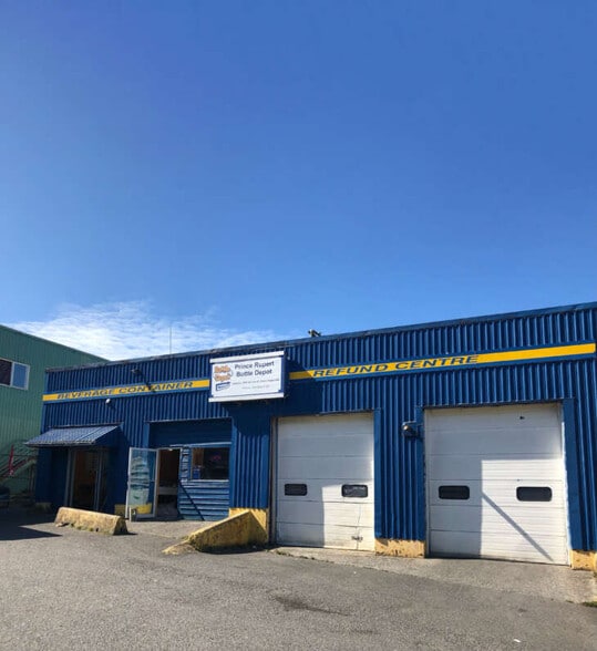 Properties with business portfolio of 3 properties for sale on LoopNet.ca - Building Photo - Image 1 of 2