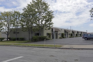 Plus de détails pour 2311-2337 S Otis St, Santa Ana, CA - Industriel à louer