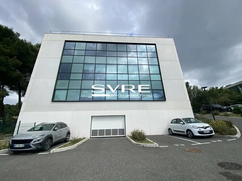 Bureau dans La Ciotat à louer - Photo du bâtiment - Image 3 de 15