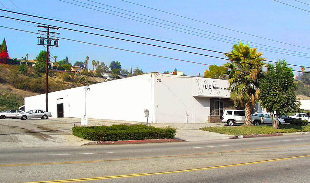 717 Monterey Pass Rd, Monterey Park, CA à vendre Photo principale- Image 1 de 18