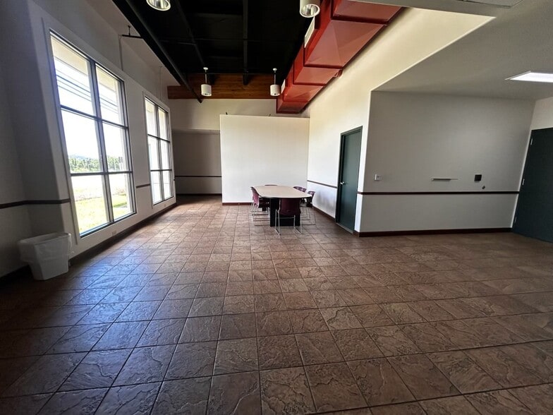 4485 Pahee St, Lihue, HI for lease - Building Photo - Image 3 of 9