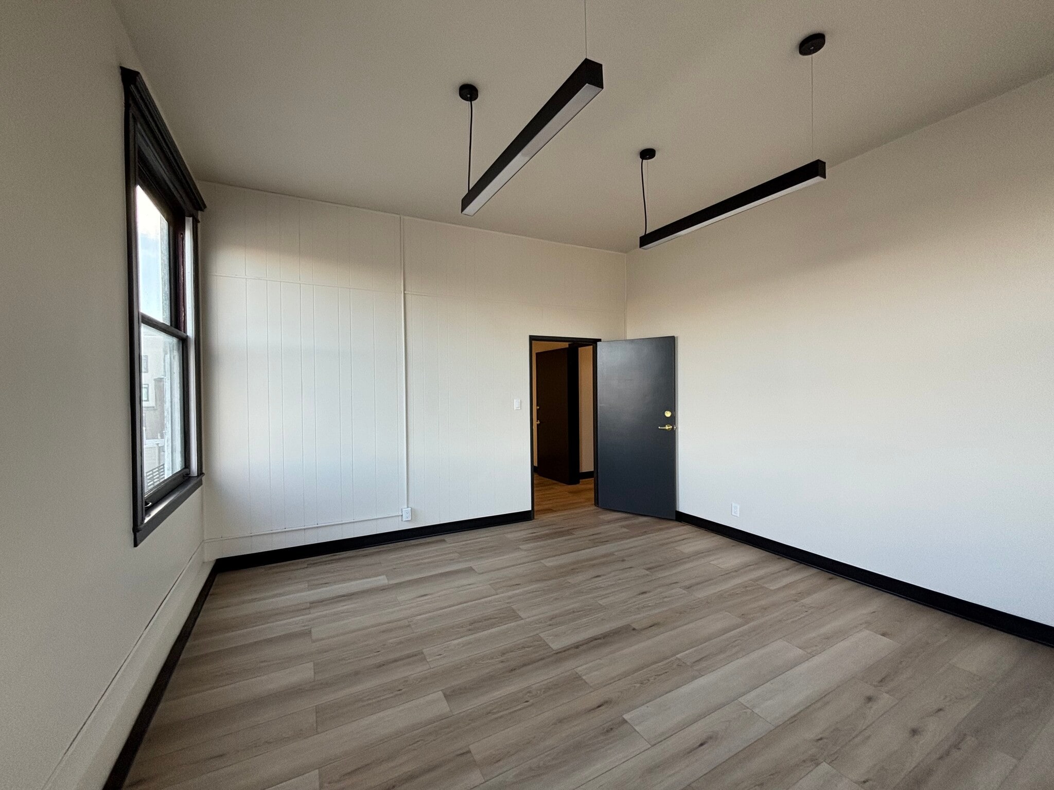 2940 16th St, San Francisco, CA for lease Interior Photo- Image 1 of 5