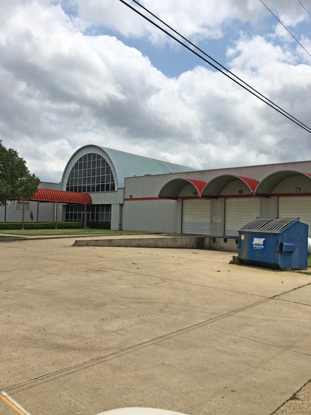 1039 Kay Ln, Shreveport, LA à vendre - Photo du bâtiment - Image 1 de 1