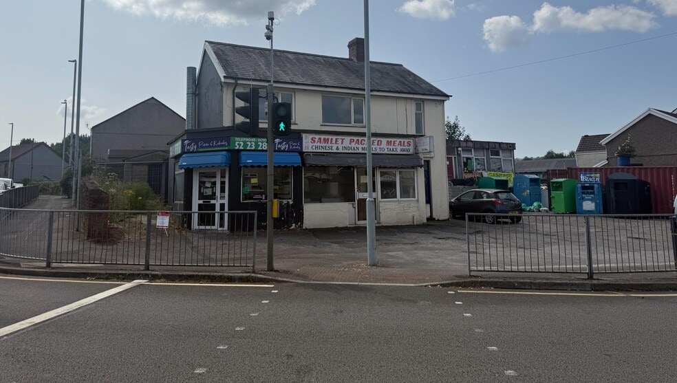 134 & 134A Samlet Rd, Birchgrove for lease - Primary Photo - Image 1 of 1
