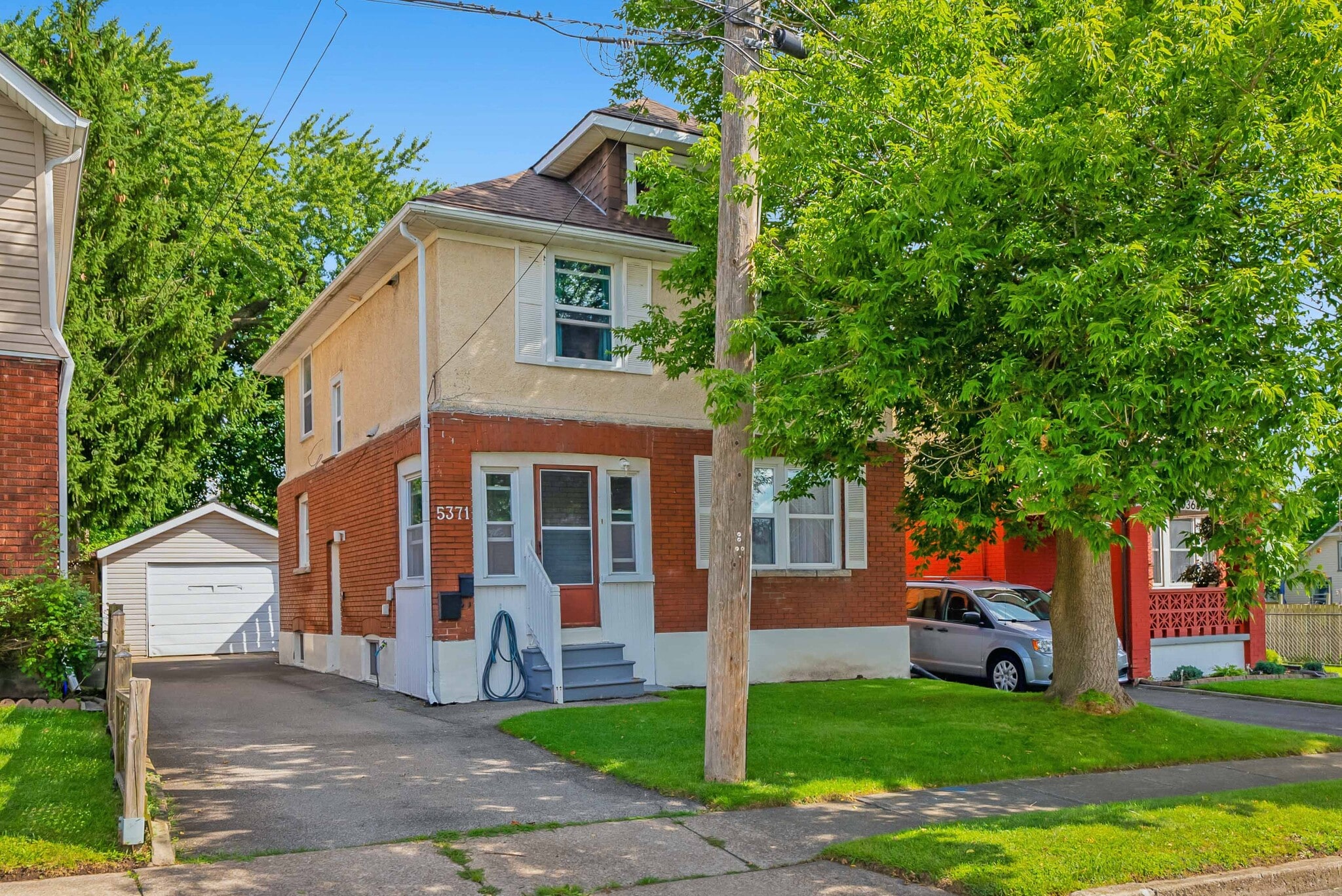 5371 Huron St, Niagara Falls, ON for sale Primary Photo- Image 1 of 39