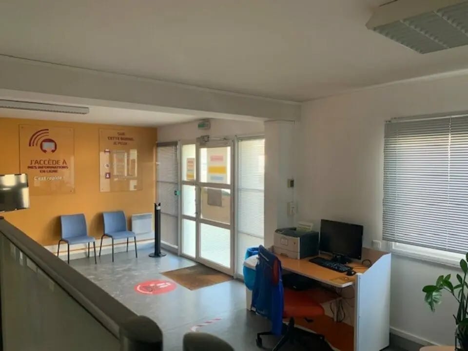 Bureau dans Pessac à louer Photo intérieure- Image 1 de 12
