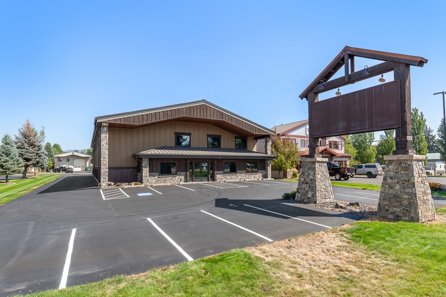 10157 N Taryne St, Hayden, ID for sale - Building Photo - Image 3 of 22