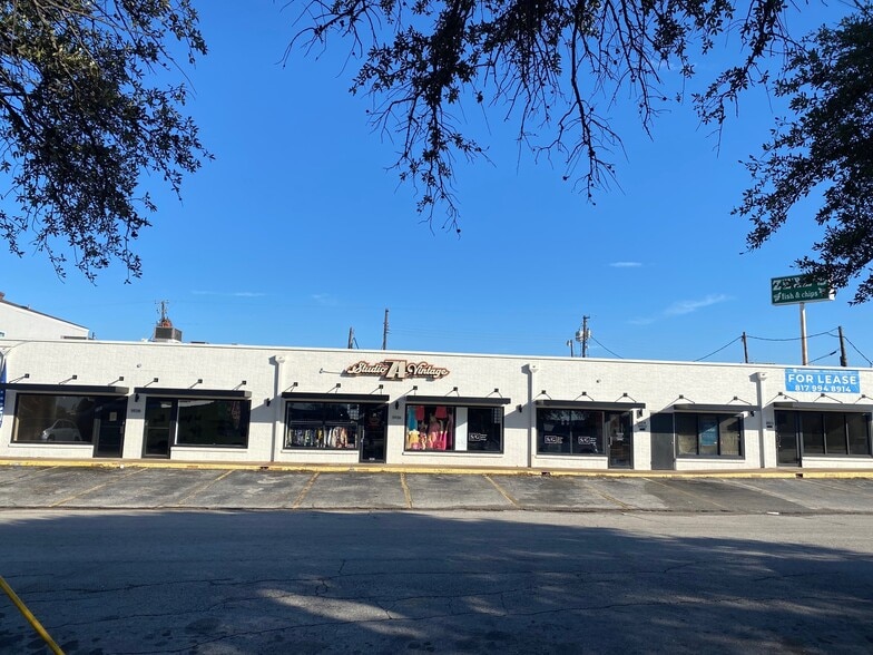 5922-5932 Curzon Ave, Fort Worth, TX à louer - Photo du bâtiment - Image 1 de 1