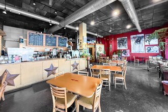 1305 Locust St, Des Moines, IA for lease Interior Photo- Image 2 of 3