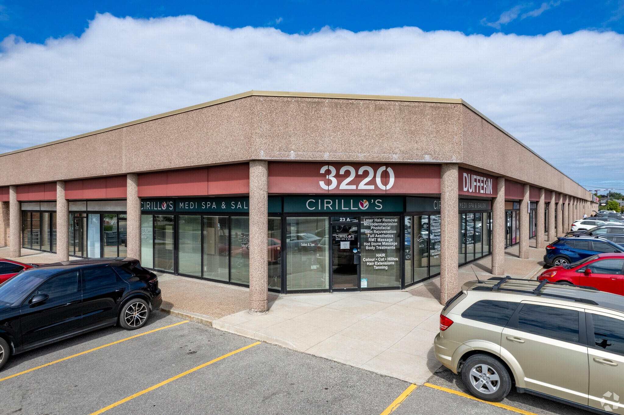 3220 Dufferin St, Toronto, ON à louer Photo du bâtiment- Image 1 de 6
