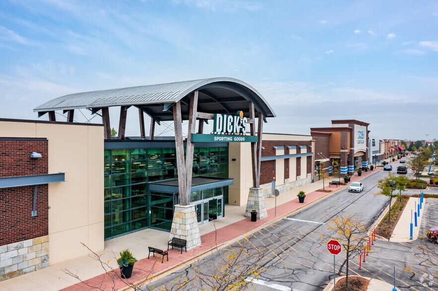 1800-2124 S Randall Rd, Algonquin, IL à louer - Photo du bâtiment - Image 3 de 39