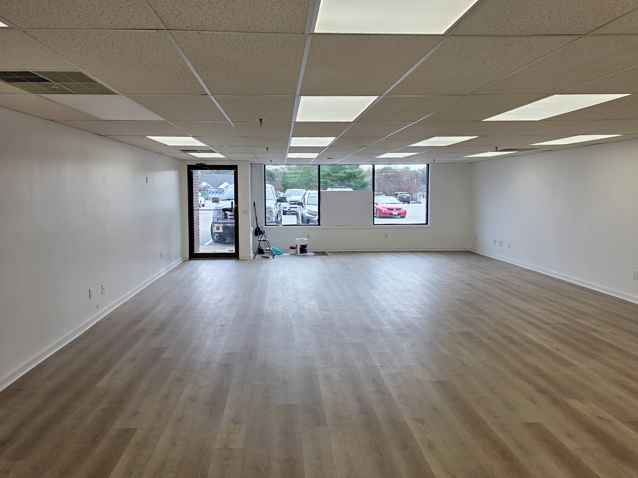 1-25 Barlows Landing Rd, Pocasset, MA à louer Photo intérieure- Image 1 de 5