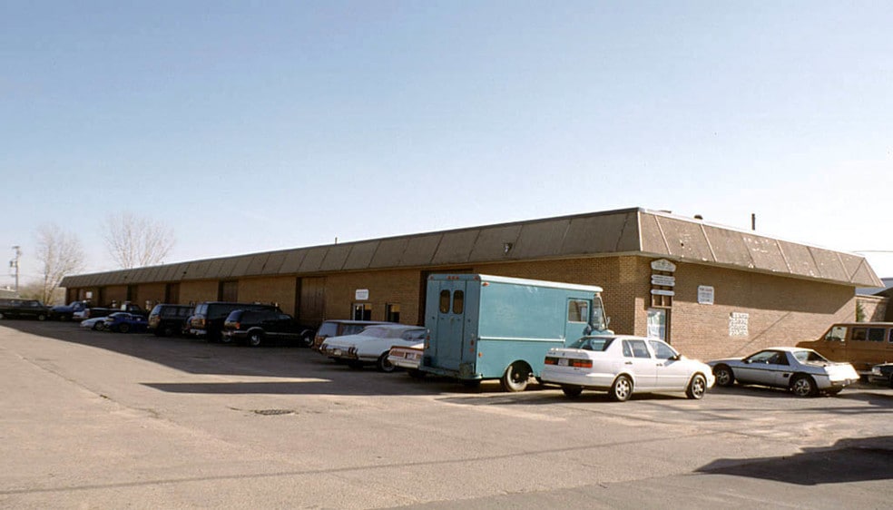 22029 N Pepper Rd, Lake Barrington, IL for lease - Building Photo - Image 2 of 17