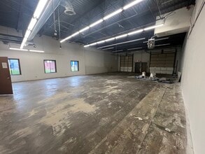 14200-14280 N 23rd Ave, Plymouth, MN for lease Interior Photo- Image 1 of 13
