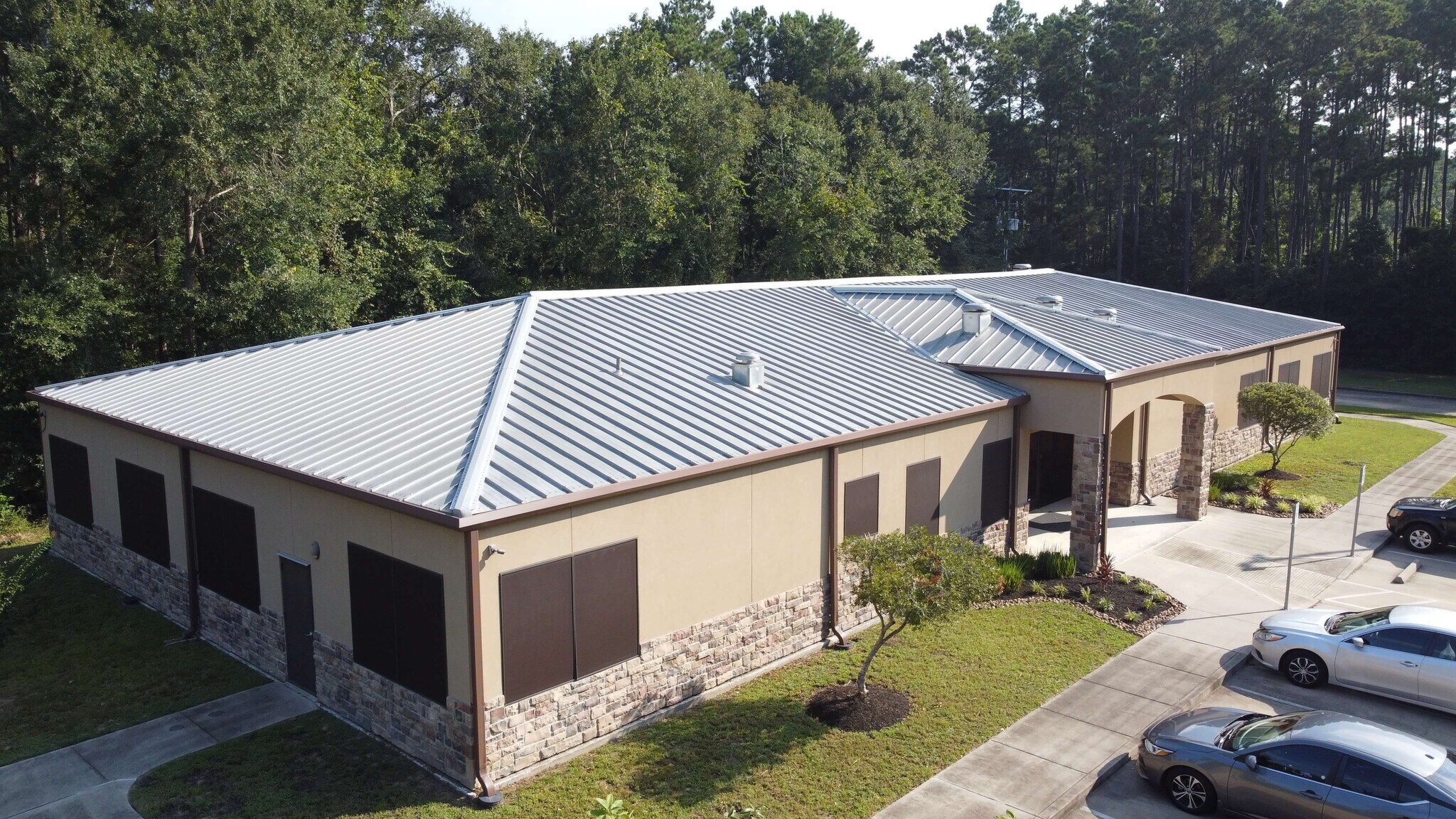 23740 Woodford Place Dr, Kingwood, TX à louer Photo principale- Image 1 de 4