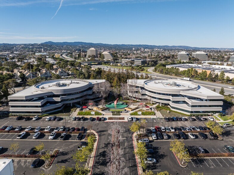 1800 Gateway Dr, San Mateo, CA à louer - Photo du bâtiment - Image 2 de 23