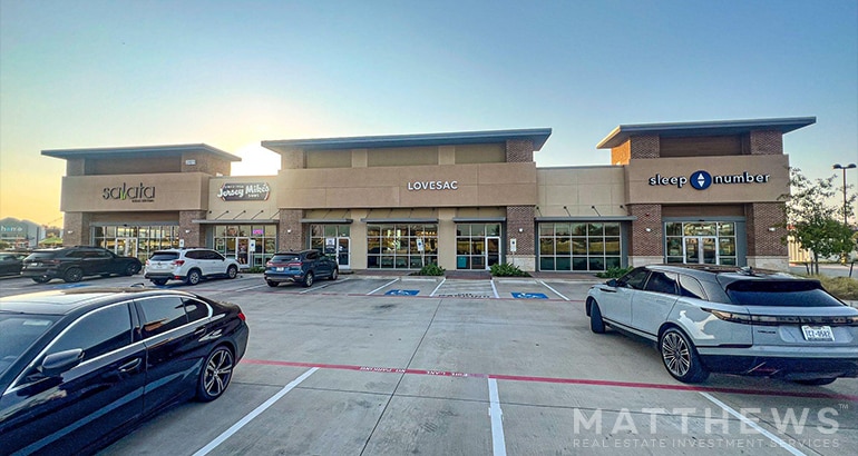 2401 State Highway 121, Euless, TX for lease - Building Photo - Image 1 of 3