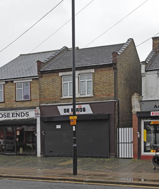 Plus de détails pour 81 Ordnance Rd, Enfield - Commerce de détail à louer