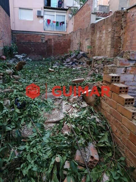 Terrain dans Barcelone, Barcelona à vendre - Photo du bâtiment - Image 3 de 4