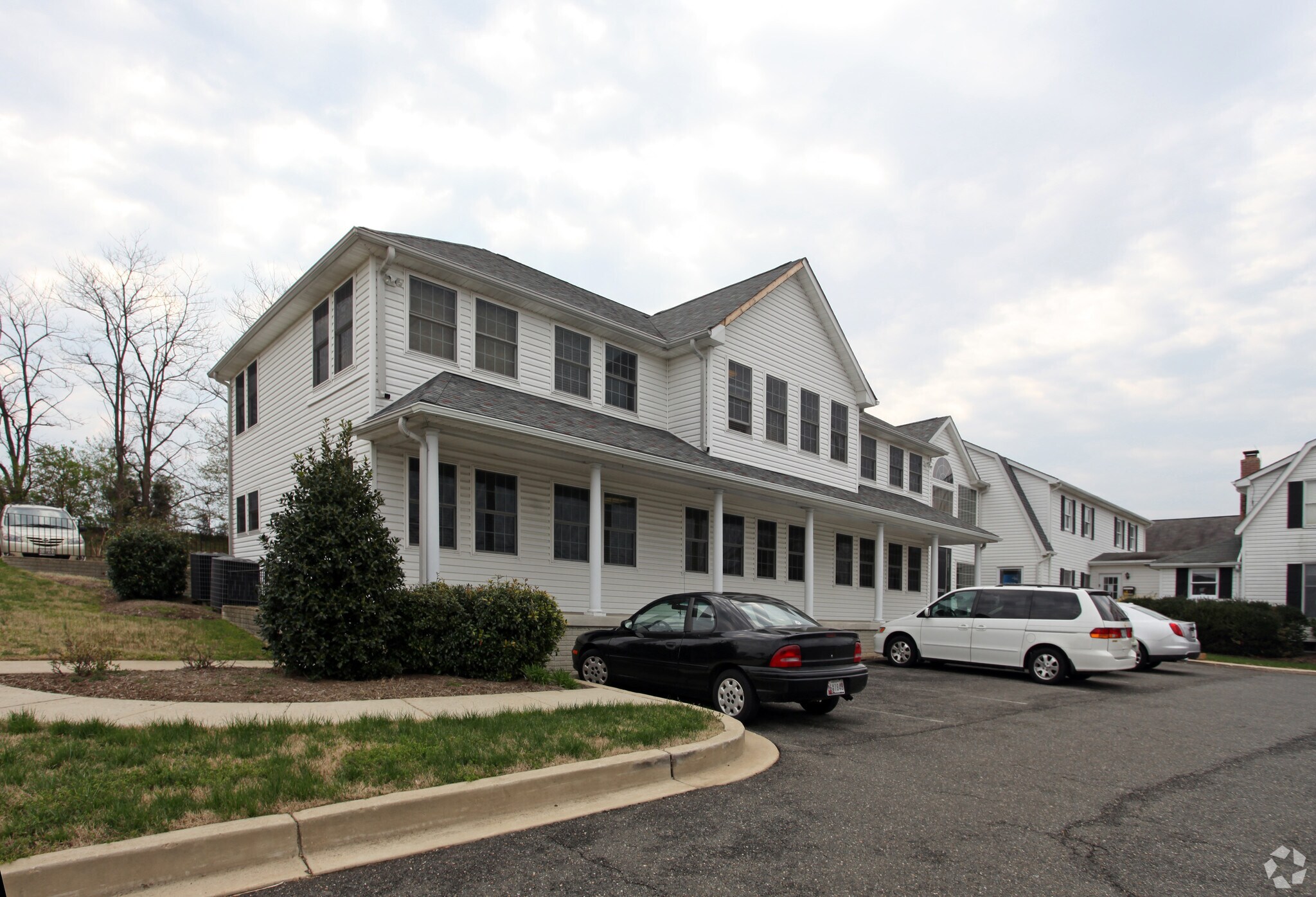 10425 Southern Maryland Blvd, Dunkirk, MD for lease Primary Photo- Image 1 of 31
