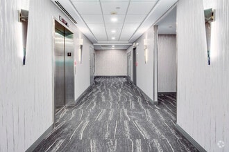 10550 Linden Lake Plz, Manassas, VA for lease Interior Photo- Image 2 of 14