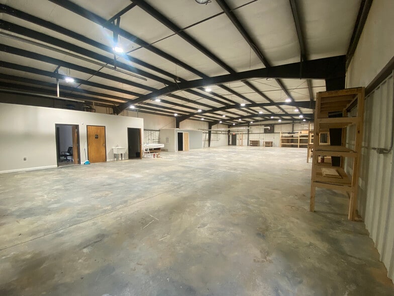 190 Old Christian Chapel rd, Moncure, NC for lease - Building Photo - Image 3 of 10
