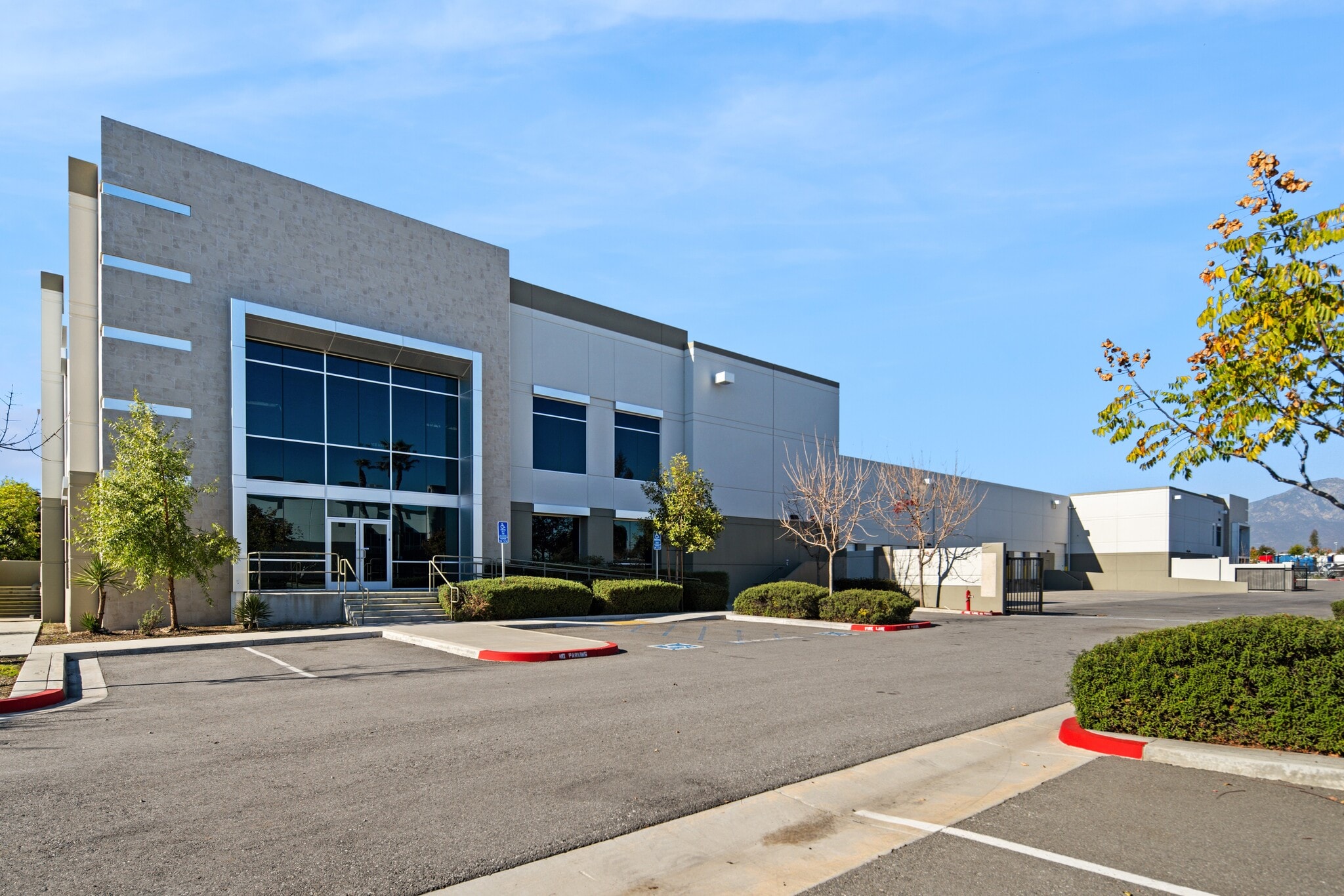 1020 Mildred St, Ontario, CA for lease Building Photo- Image 1 of 8