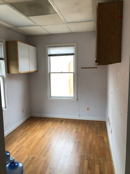 18500-18540 Office Park Dr, Gaithersburg, MD à louer - Photo intérieure - Image 3 de 11