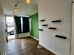 143-144 Snargate St, Dover for lease Interior Photo- Image 1 of 3