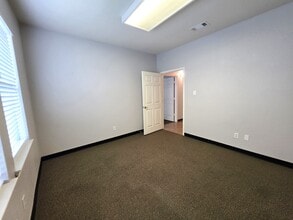 930 S Bell Blvd, Cedar Park, TX for lease Interior Photo- Image 2 of 25