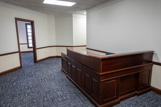 199 Clarkson Rd, Ellisville, MO à louer Photo intérieure- Image 1 de 14