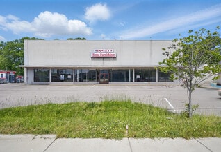 6542 E Virginia Beach Blvd, Norfolk, VA for lease Building Photo- Image 1 of 26