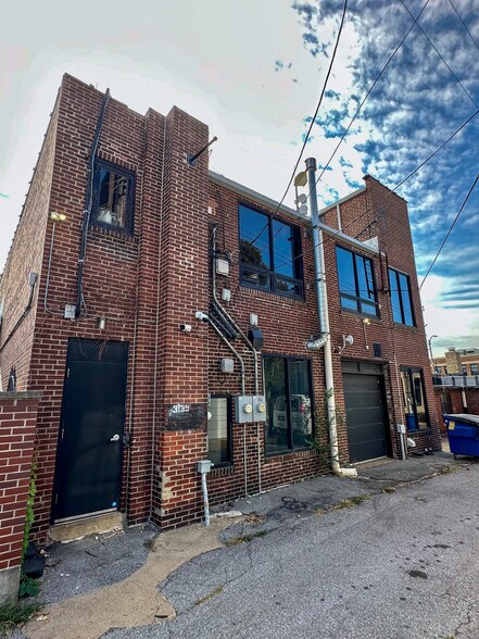 3139-3141 Olive St, Saint Louis, MO à louer - Photo du bâtiment - Image 2 de 14