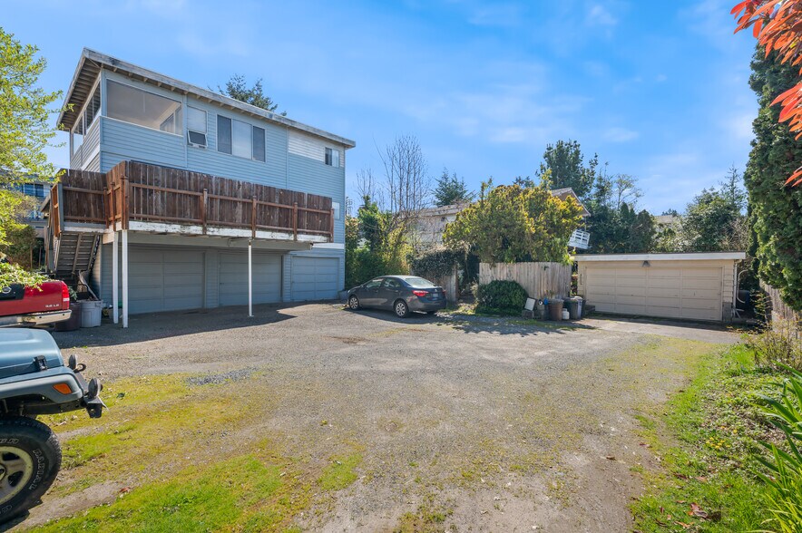 318 3rd Ave S, Edmonds, WA à vendre - Photo du bâtiment - Image 3 de 20