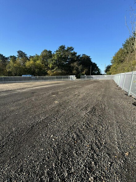 Gotham Rd, Nottingham à louer - Photo du bâtiment - Image 3 de 5