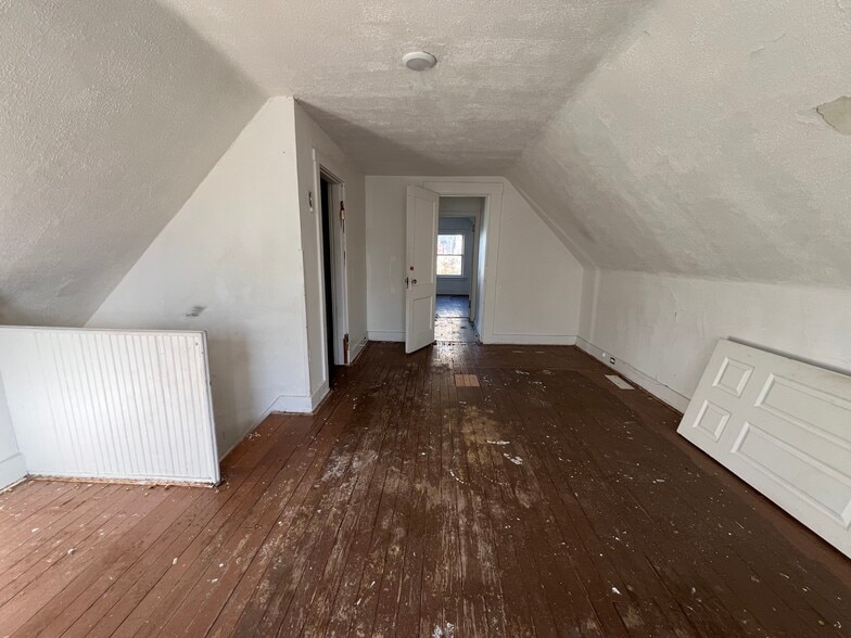 2600-2604 Melrose Ave, Cincinnati, OH for sale - Building Photo - Image 2 of 24