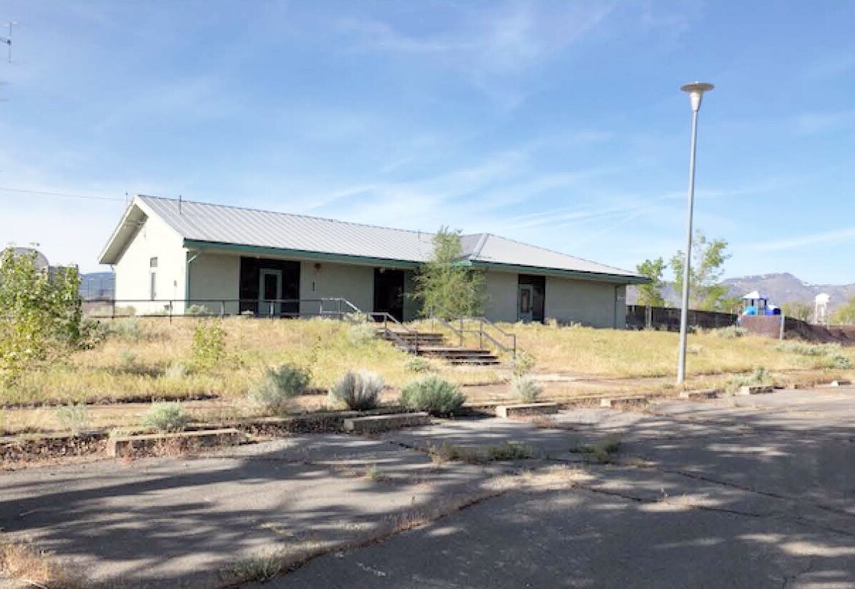 172 Nevada st, Herlong, CA for sale Primary Photo- Image 1 of 36