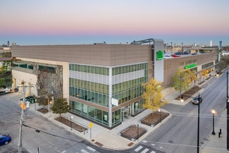 Plus de détails pour 1550 N Kingsbury St, Chicago, IL - Commerce de détail à louer