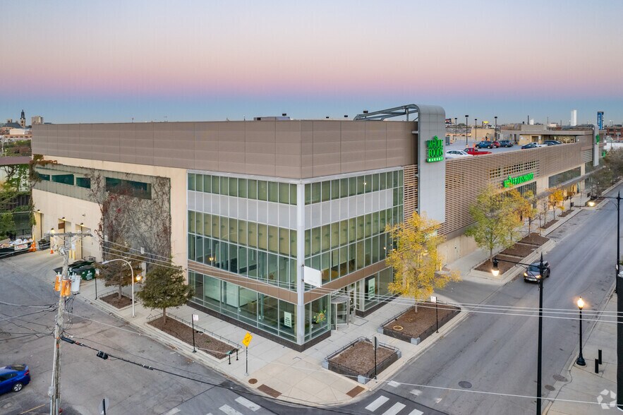 1550 N Kingsbury St, Chicago, IL à louer - Photo principale - Image 1 de 4