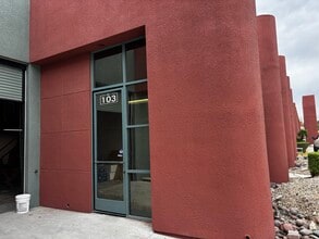 77-899 Wolf Rd, Palm Desert, CA for lease Building Photo- Image 1 of 7