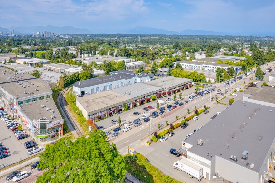12975-12999 80 Ave, Surrey, BC à vendre - Aérien - Image 2 de 7