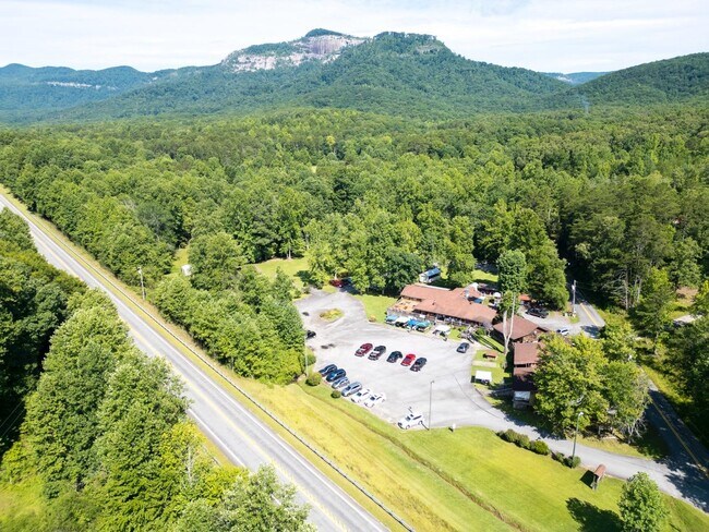 More details for 107 Country Creek Dr, Pickens, SC - Retail for Sale