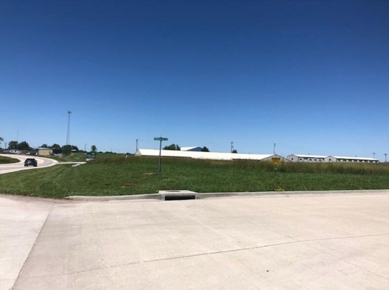 Lot 4 Highway 63, Macon, MO for sale - Primary Photo - Image 1 of 3