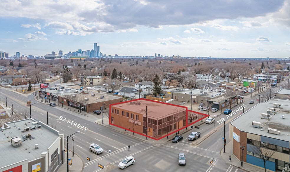 8201 118th Ave NW, Edmonton, AB à louer - Photo du bâtiment - Image 1 de 2