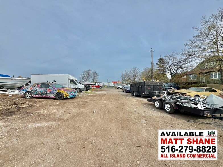 25 Lacon Ct, Brooklyn, NY for sale - Building Photo - Image 2 of 20